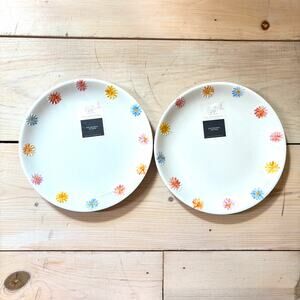The Farmhouse by Rachel Ashwell NWT Set of 2 White Floral Melamine Plates 9"